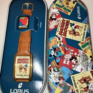 Disney Mickey Unlimited Steamboat Willie Watch Lorus w/ Case READ Needs Battery